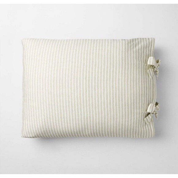 BUNDLE Studio McGee Queen Bedding Reversible Floral Comforter& Scalloped Sheets - Picture 6 of 13